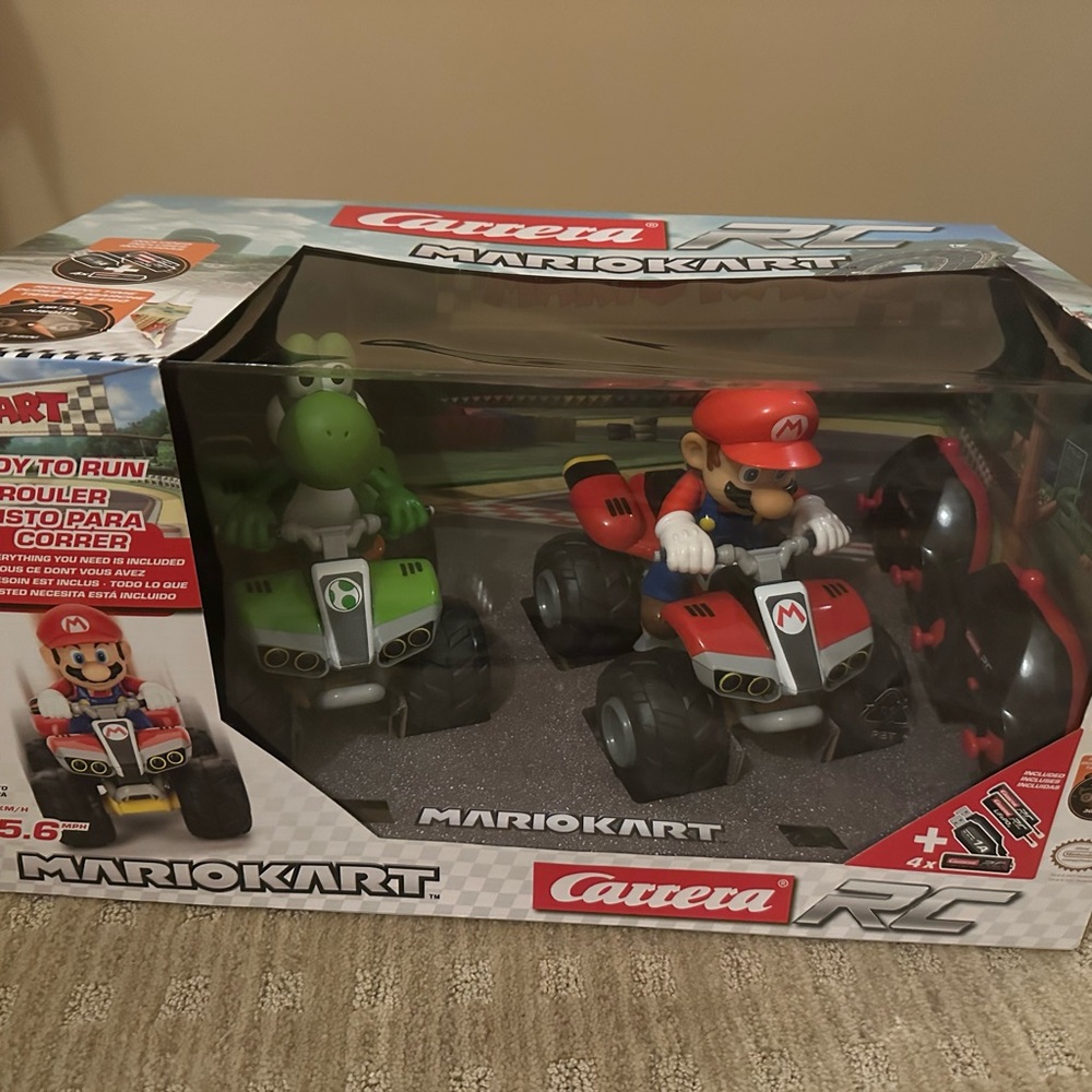 Carrera Mario Kart RC Set - Red, Green, Black